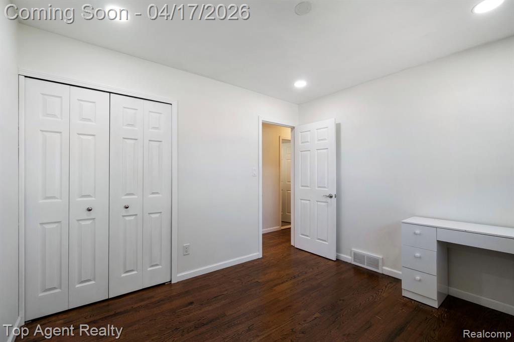 1973 Alexander Drive, Troy, MI 48083 — Photo 33