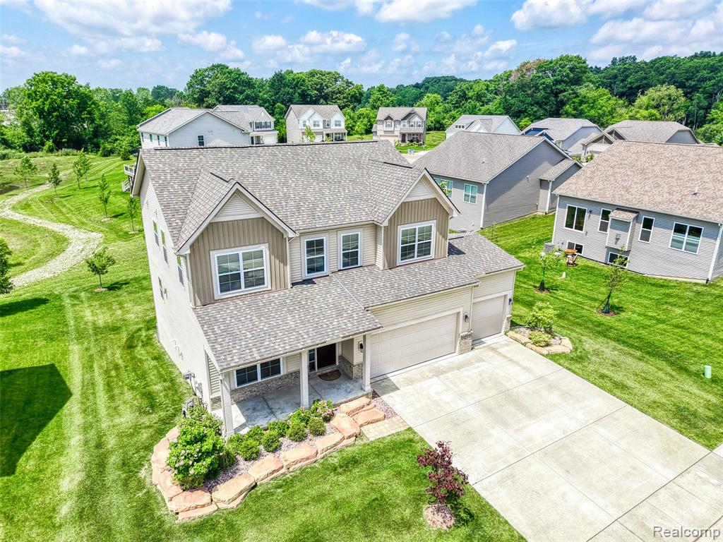 10070 Kylie Drive, Brighton, MI 48116 — Photo 32