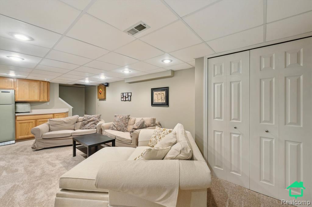 46518 E Oak Manor Court, Canton, MI 48187 — Photo 33