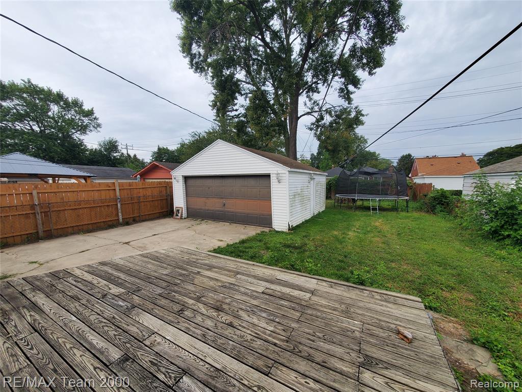 6985 N VERNON Street, Dearborn Heights, MI 48127 — Photo 4