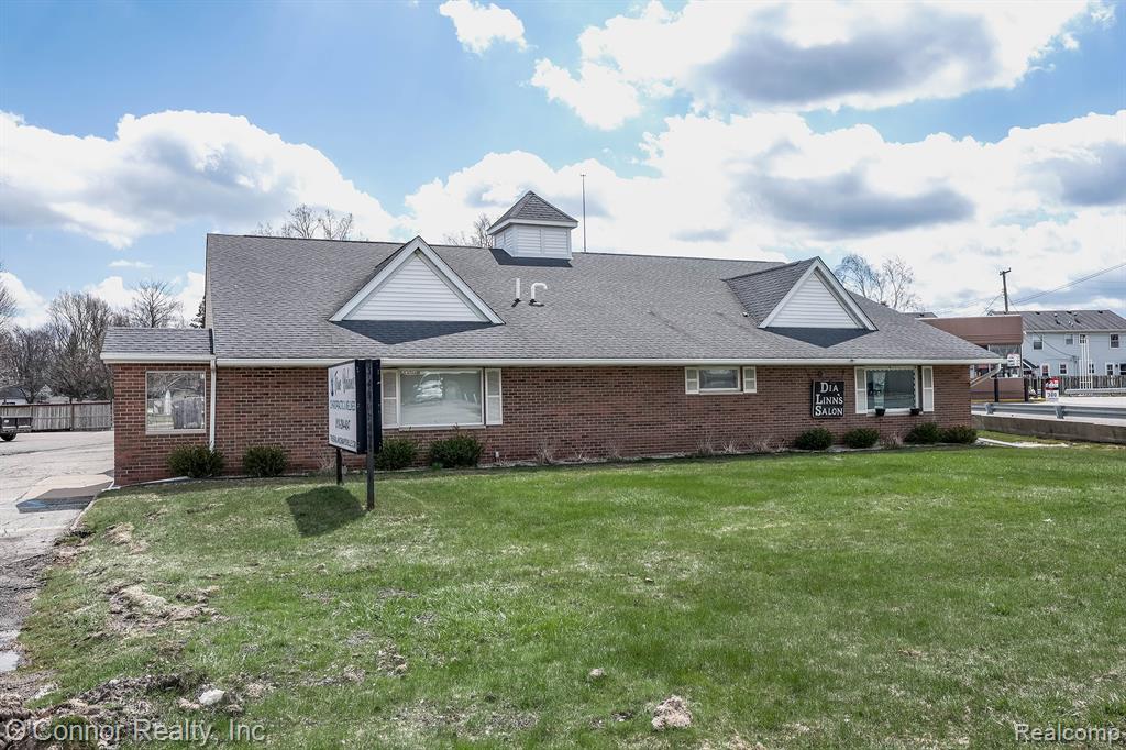 2845 Gratiot Boulevard, Marysville, MI 48040