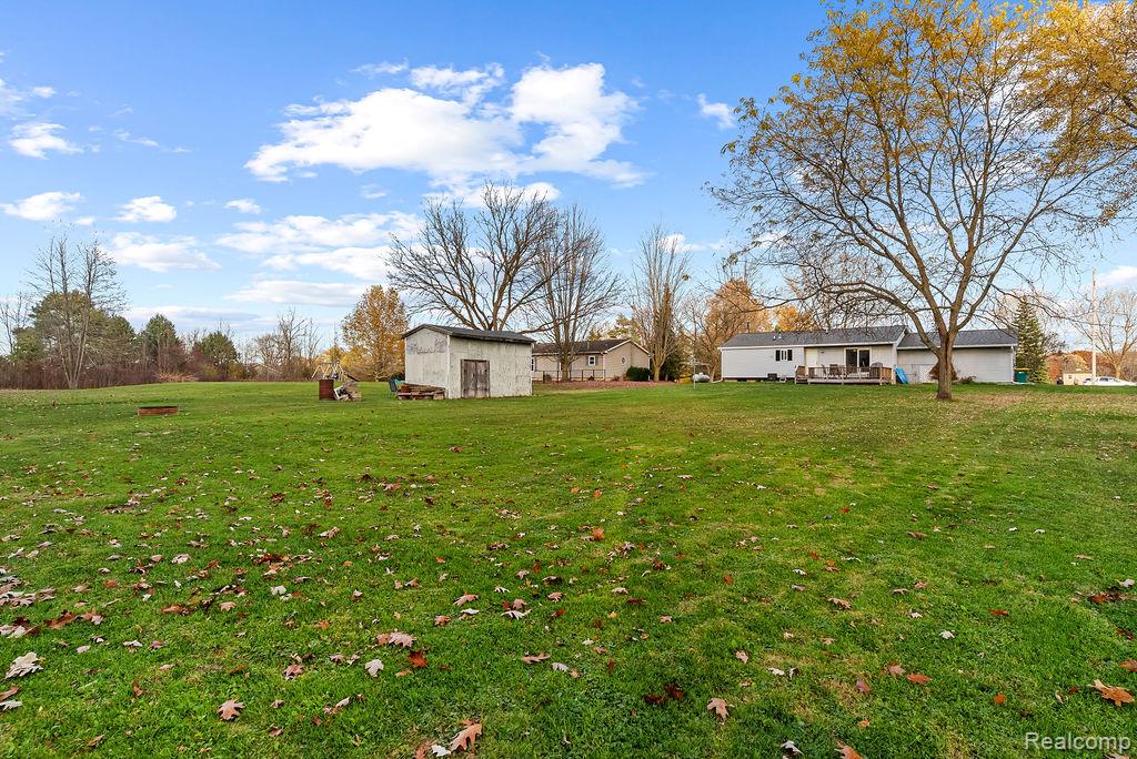 8362 Beers Road, Swartz Creek, MI 48473 — Photo 21