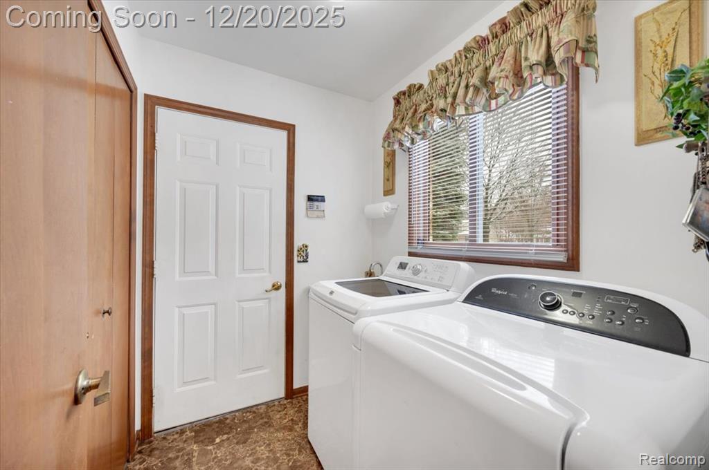 6845 Serenity Drive, Troy, MI 48098 — Photo 23