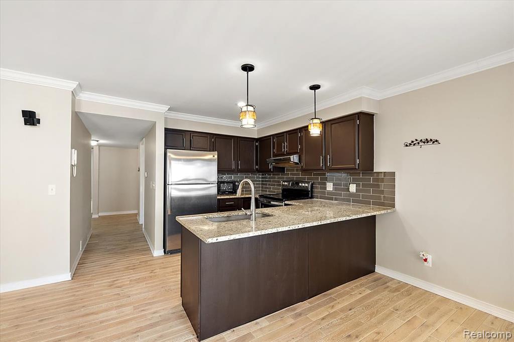 5080 Harbor Oak, Waterford, MI 48329 — Photo 15