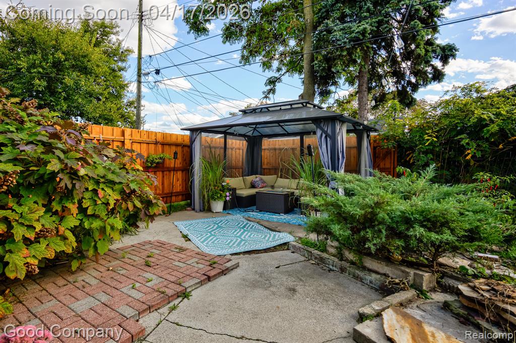 812 E George Avenue, Hazel Park, MI 48030 — Photo 54