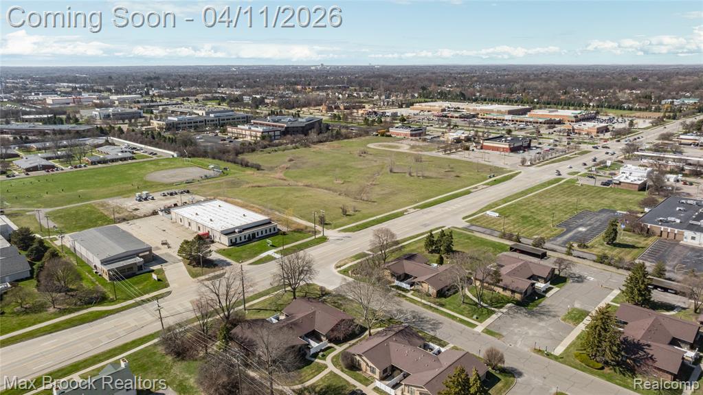 2671 Roundtree Drive Roundtree Drive, 4, Troy, MI 48083 — Photo 45