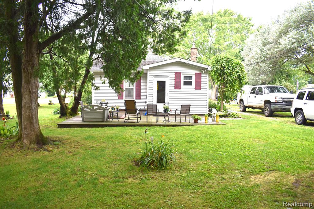 309 S MAPLE Street, Webberville, MI 48892 — Photo 14