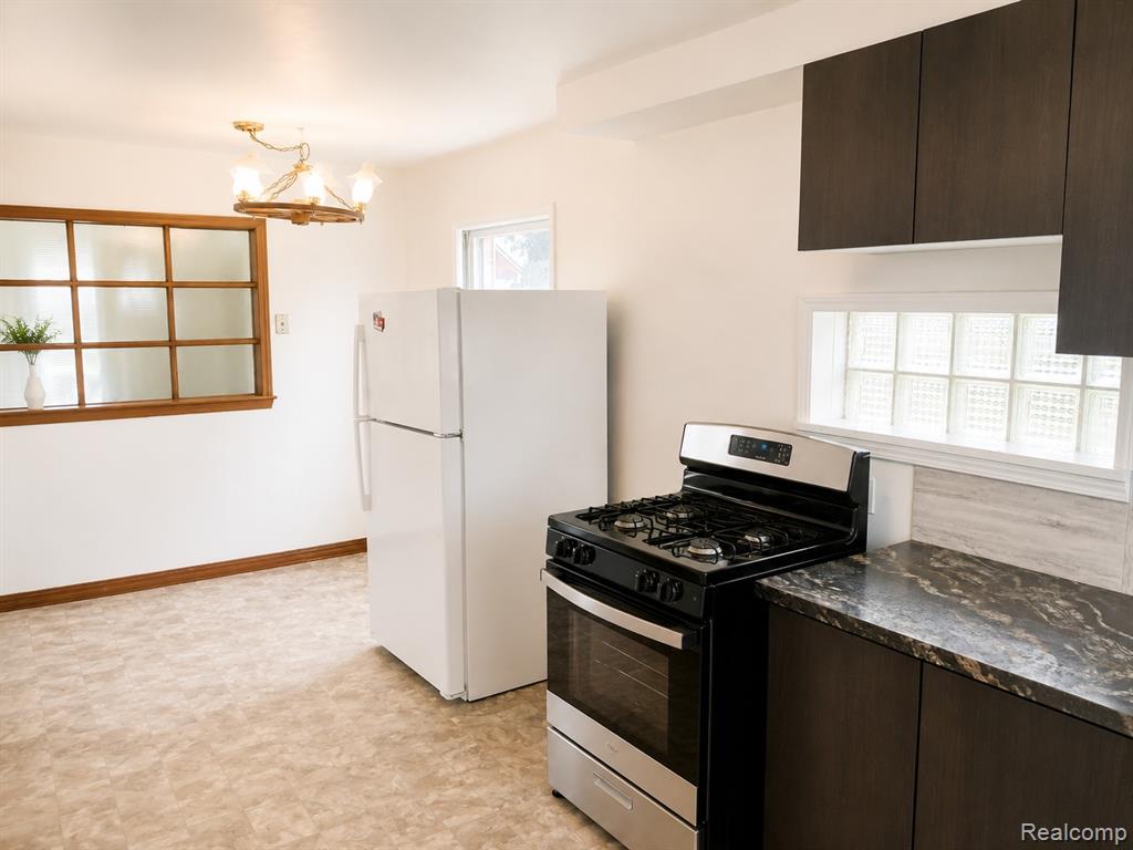 6639 Miller Road, Dearborn, MI 48126 — Photo 11