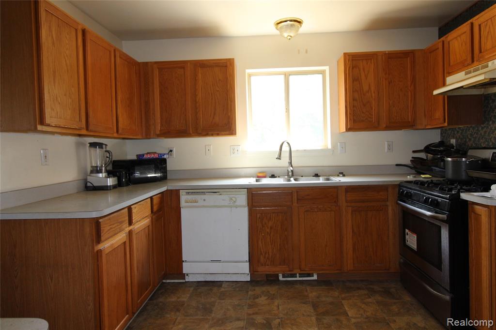 4315 Isabelle Street, Inkster, MI 48141 — Photo 6