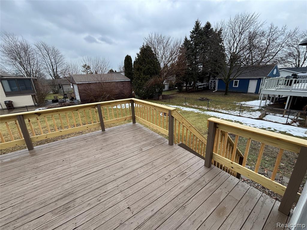 8644 Lillian Drive, Newport, MI 48166 — Photo 32