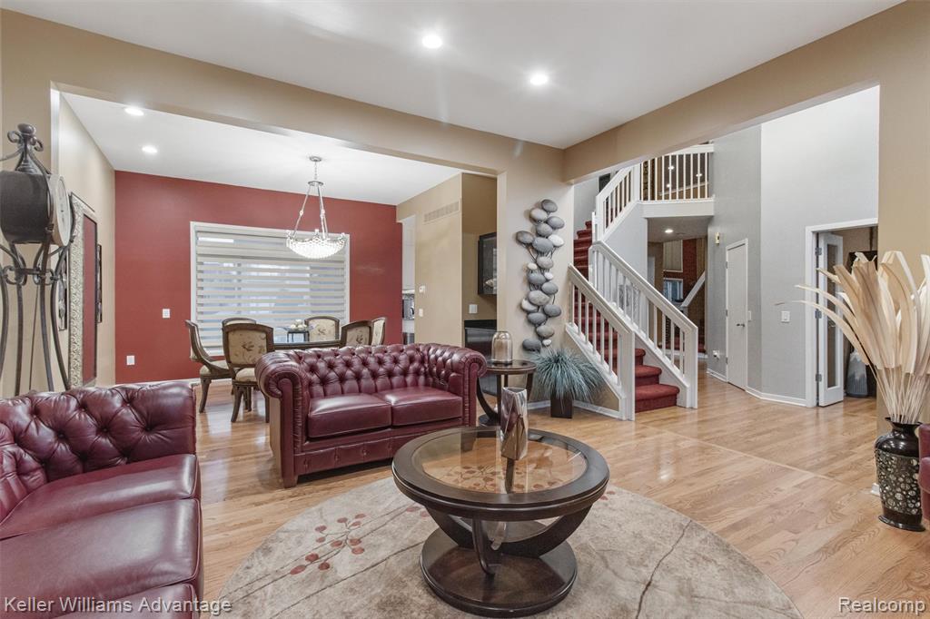 4656 Stoneview, West Bloomfield, MI — Photo 18