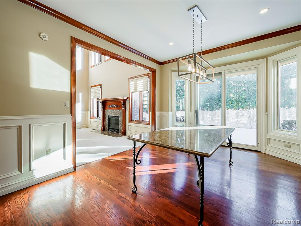7364 Essex Drive, West Bloomfield, MI — Photo 37