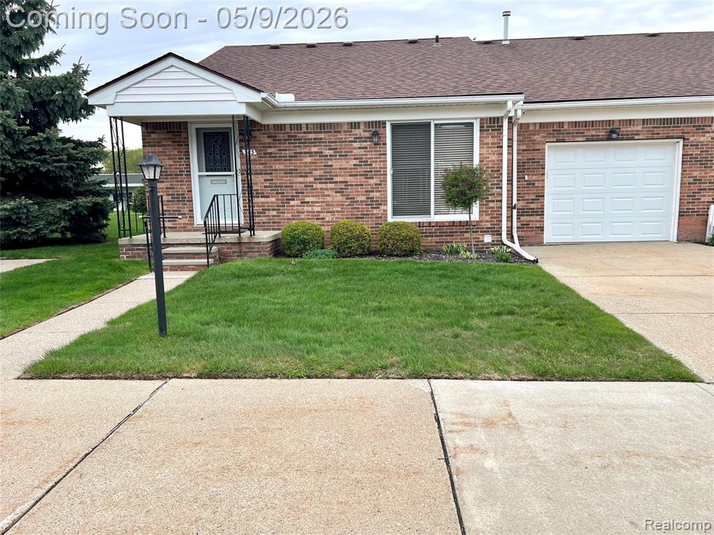 303 Doremus Lane, Saint Clair Shores, MI 48080 — Photo 35