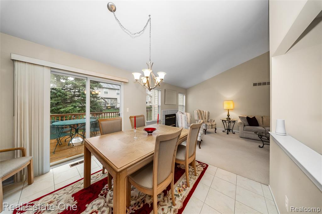 367 N Oak Drive, Commerce Twp, MI 48390 — Photo 15