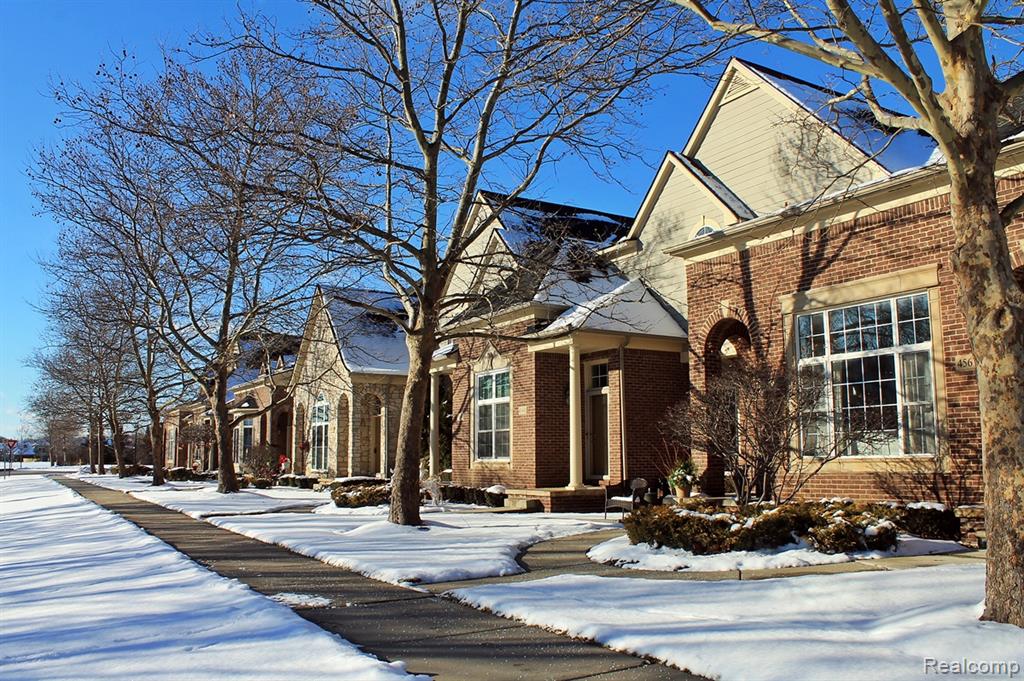 45679 N Stonewood Road, 58, Canton, MI 48187 — Photo 3