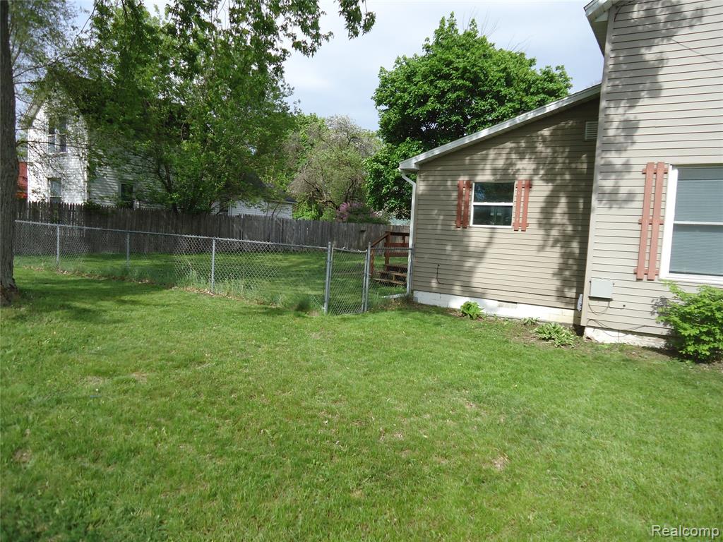 304 Williamette Avenue, Alma, MI 48801 — Photo 2