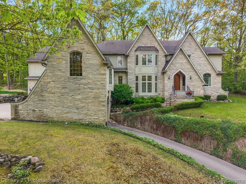 6705 College Park Drive, Clarkston, MI — Photo 5