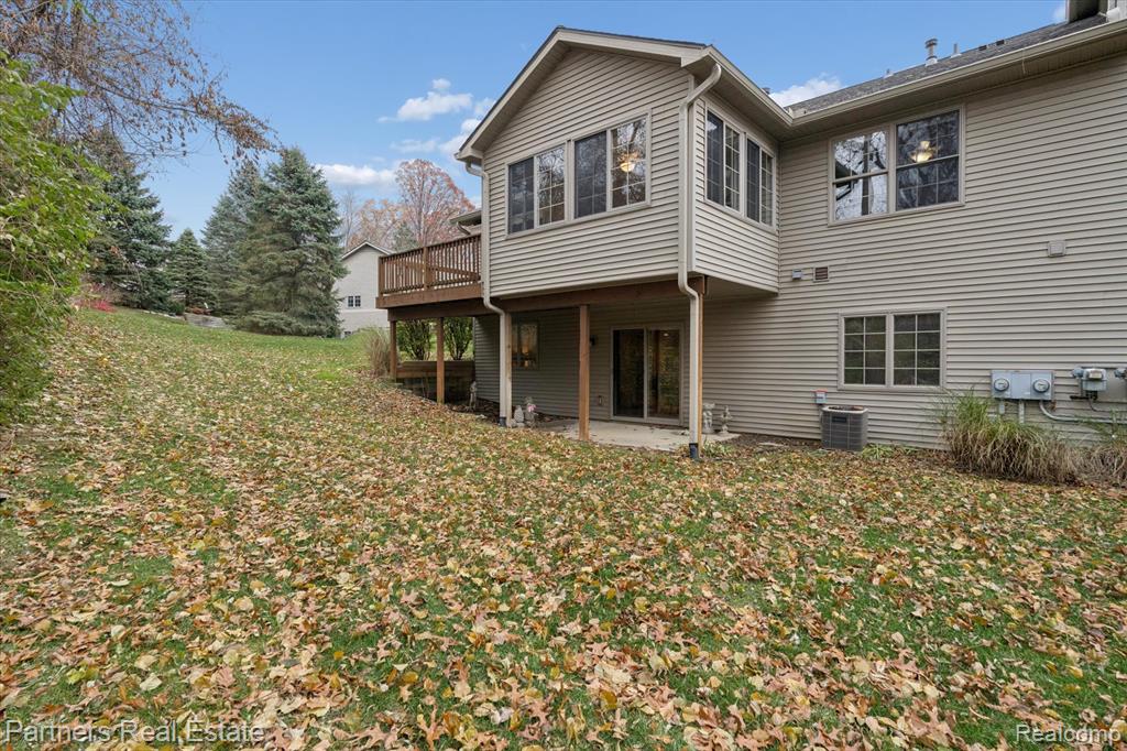 6120 Northridge Hills Drive, Brighton, MI 48116 — Photo 44