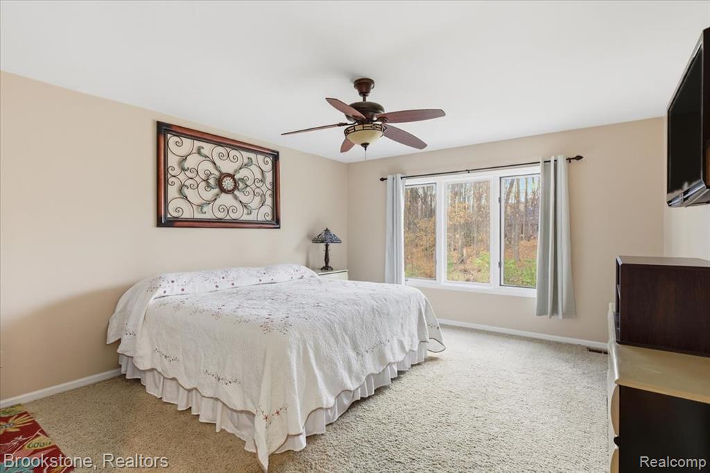9748 Forest Ridge Drive, Clarkston, MI 48348 — Photo 33