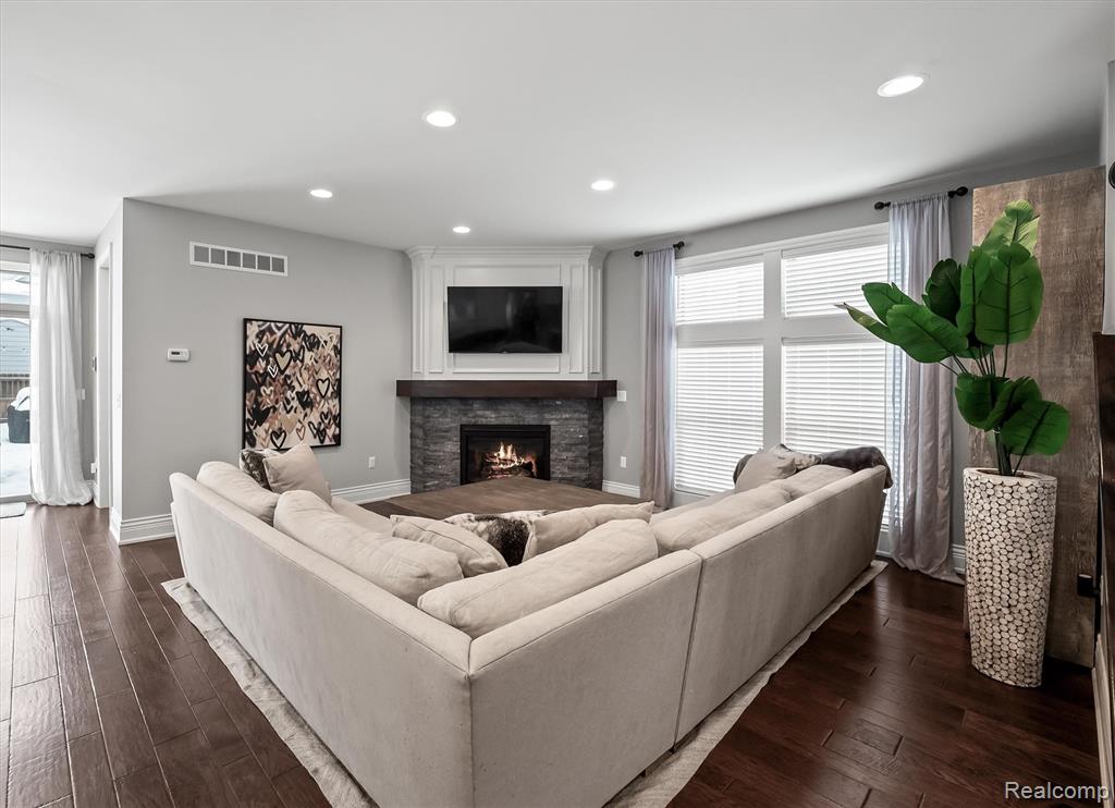 651 Davis Avenue, Birmingham, MI 48009 — Photo 4