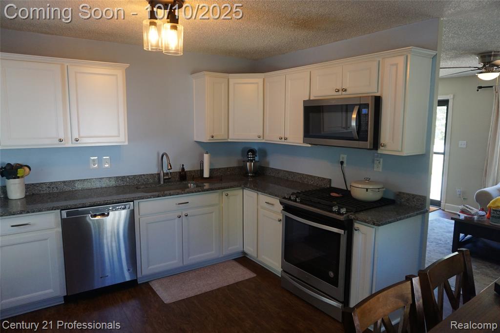 3657 Coleport Street, Orion, MI — Photo 8