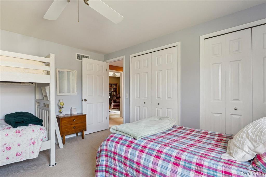 6640 CORRAL, West Bloomfield, MI 48324 — Photo 26
