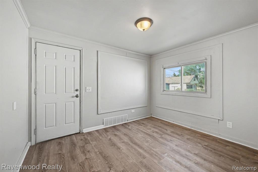 7528 Hudson Avenue, Warren, MI 48091 — Photo 14