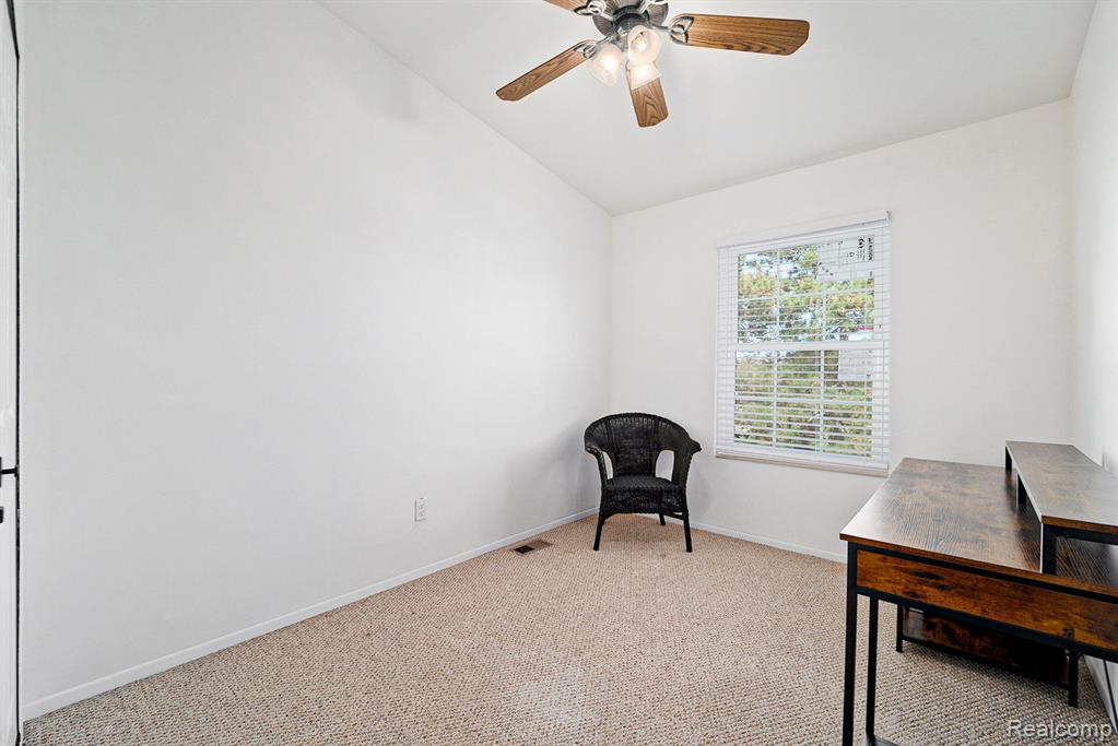 30979 COUNTRY, 163, Farmington Hills, MI 48331 — Photo 14