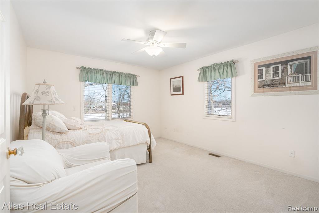 10235 Park Drive, Goodrich Vlg, MI — Photo 33