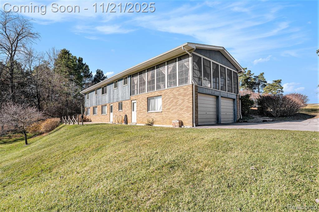 2500 Fisher Road, Howell, MI 48855 — Photo 24