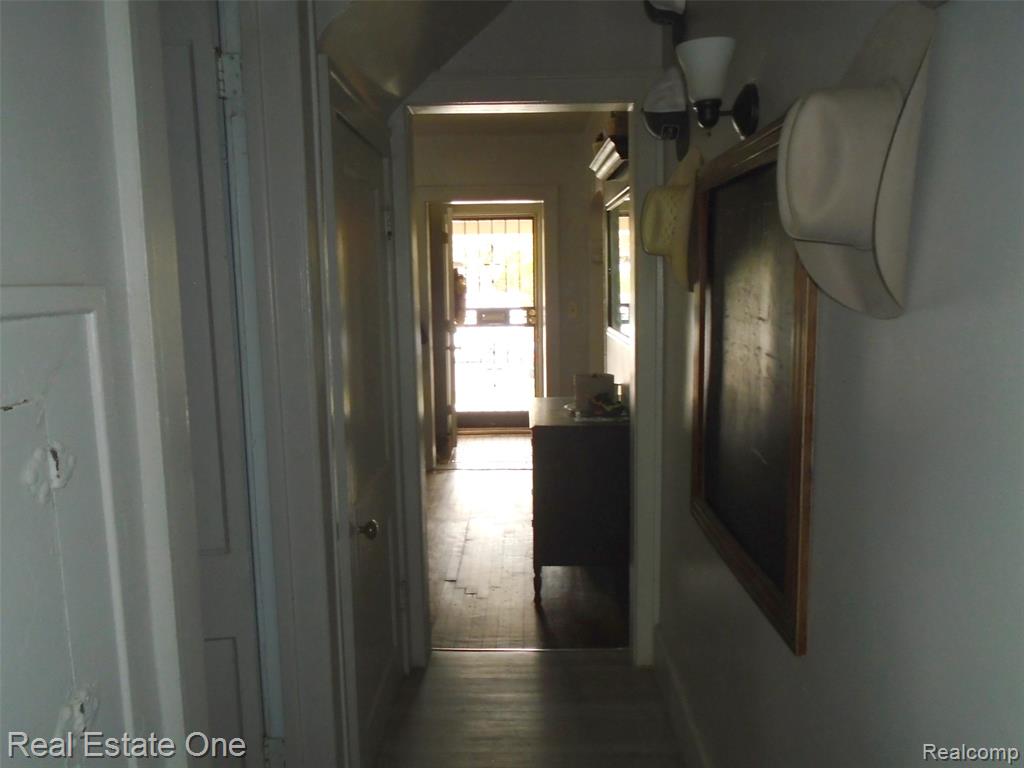 789 Lakewood Street, Detroit, MI 48215 — Photo 8