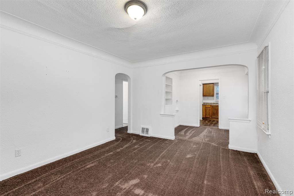 12244 Woodmont Avenue, Detroit, MI 48227 — Photo 4