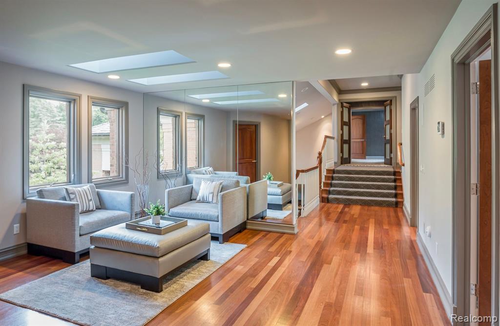 4524 STONELEIGH Road, Bloomfield Hills, MI 48302 — Photo 19