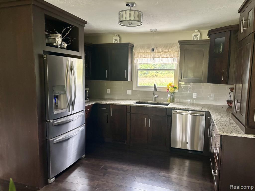 2900 S Saint Clair Road, St. Johns, MI 48879 — Photo 9