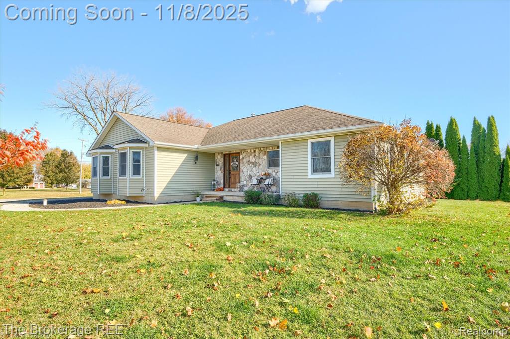 4203 Crystal Cove Court, Linden, MI 48451 — Photo 3
