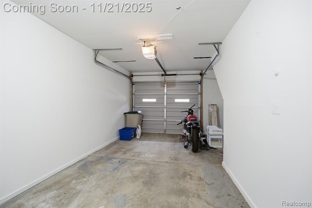 44228 Providence Drive, Clinton Twp, MI 48038 — Photo 32