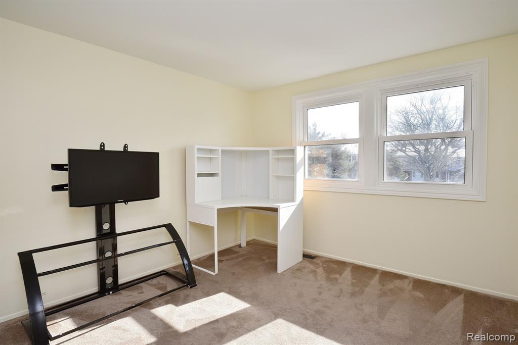 1709 BRENTWOOD Drive, 288, Troy, MI 48098 — Photo 16