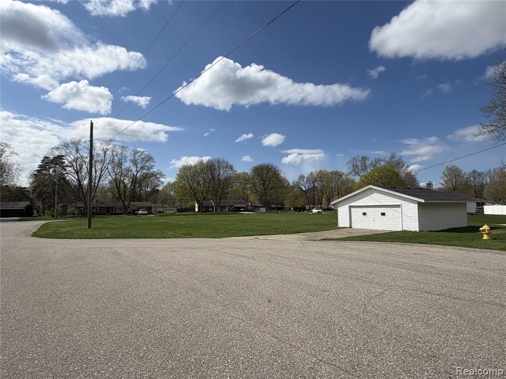 6912 Lynn Ann Drive, Hudsonville, MI 49426 — Photo 3