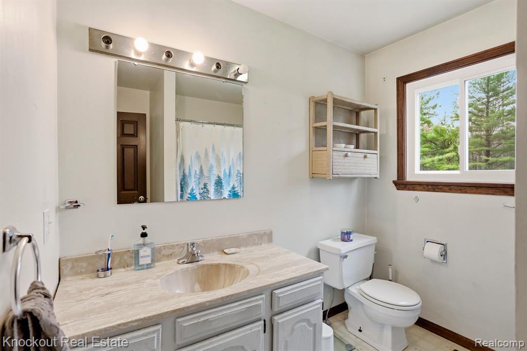 3467 Pebble Creek Drive, Vassar, MI 48768 — Photo 31