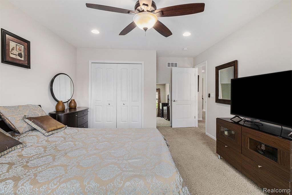 51068 Upland View Street, Canton, MI 48188 — Photo 20