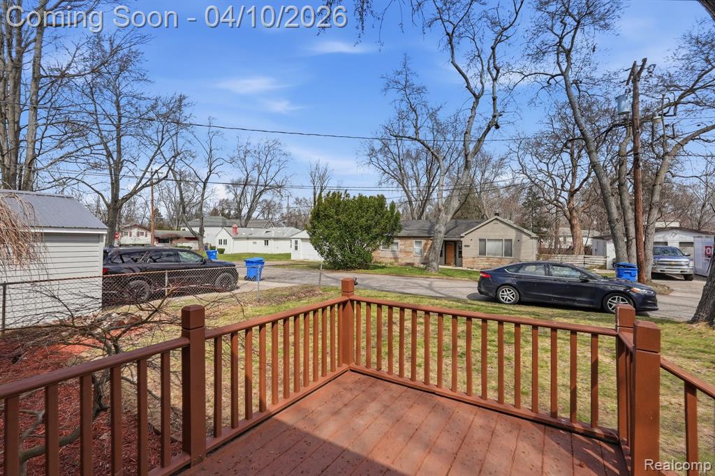 7039 Lapham, Waterford, MI 48329 — Photo 4