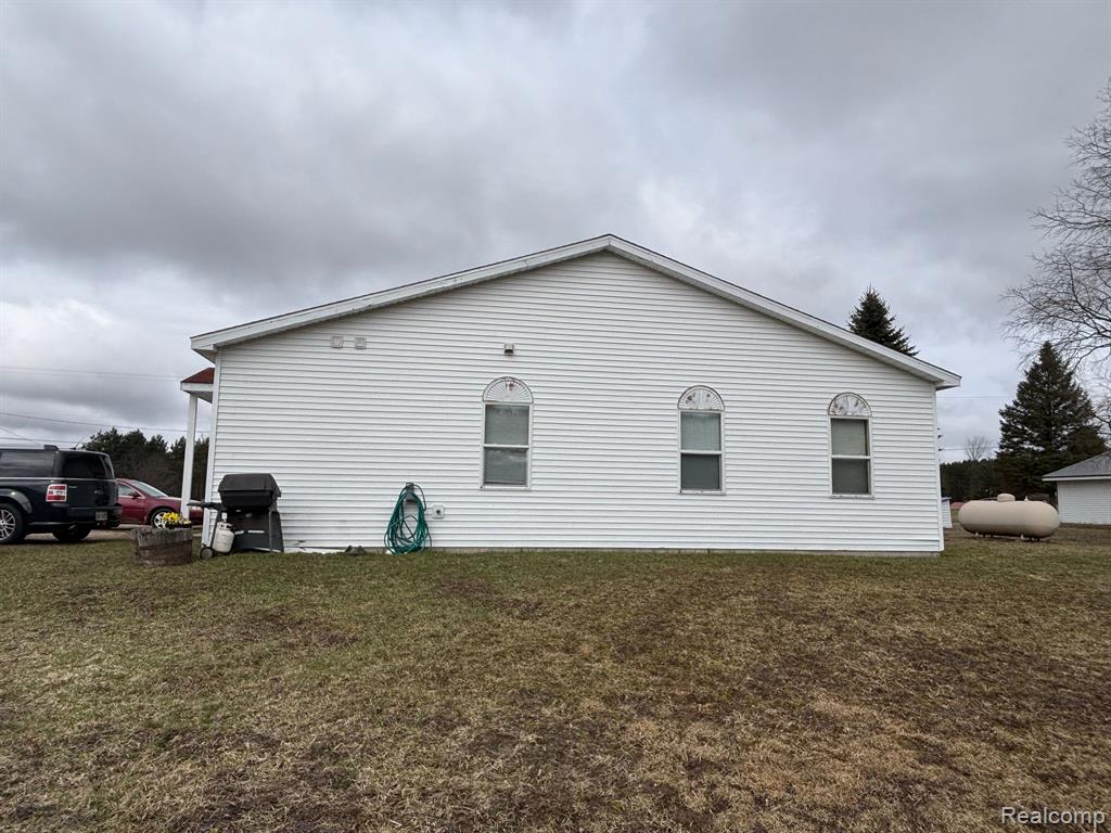 9484 210TH Avenue, Reed City, MI 49677 — Photo 19