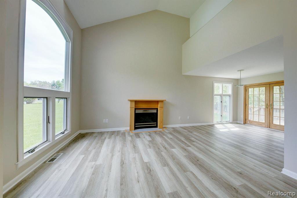 850 VILLAGE PINE Lane, Ortonville, MI 48462 — Photo 22