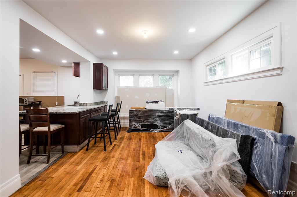 3132 Helen Street, Detroit, MI 48207 — Photo 5