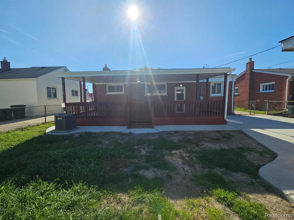 4055 17TH Street, Wyandotte, MI 48192 — Photo 46