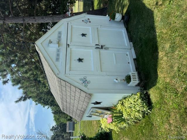 682 Metcalf Drive, Imlay City, MI 48444 — Photo 22
