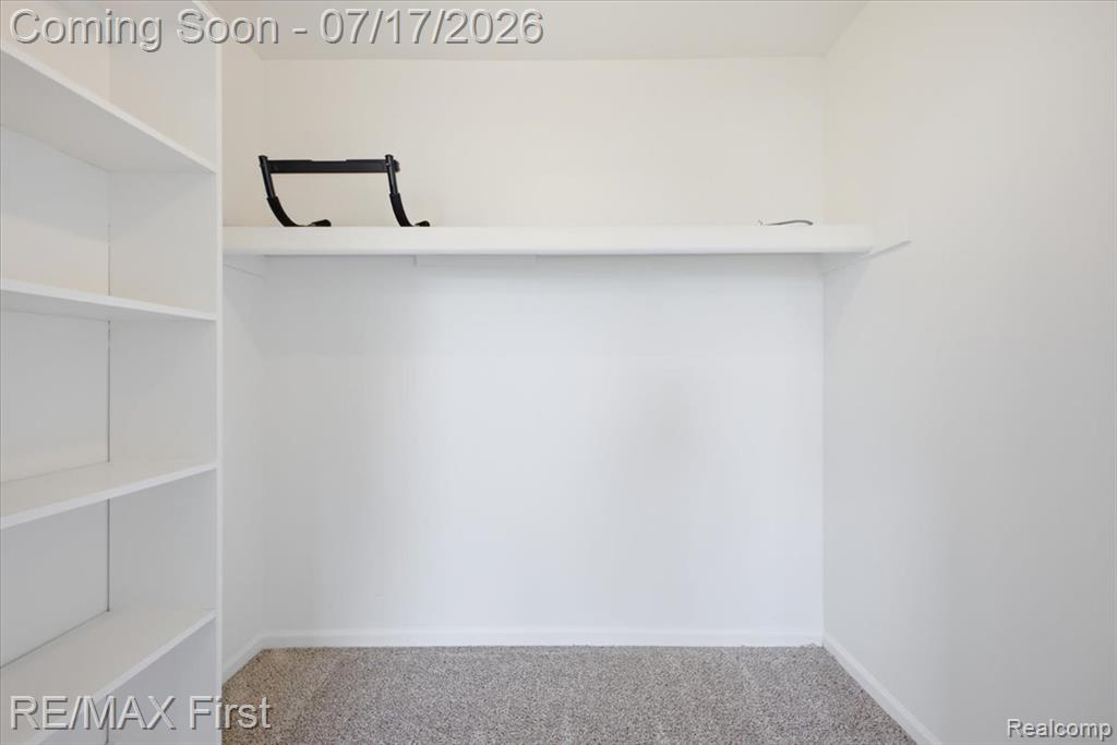50443 Middle River Drive, Macomb, MI 48044 — Photo 34