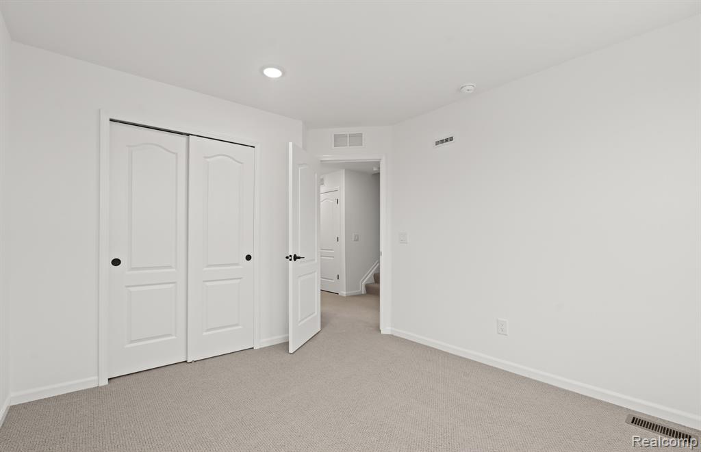 42900 Atwood Avenue, Novi, MI — Photo 27