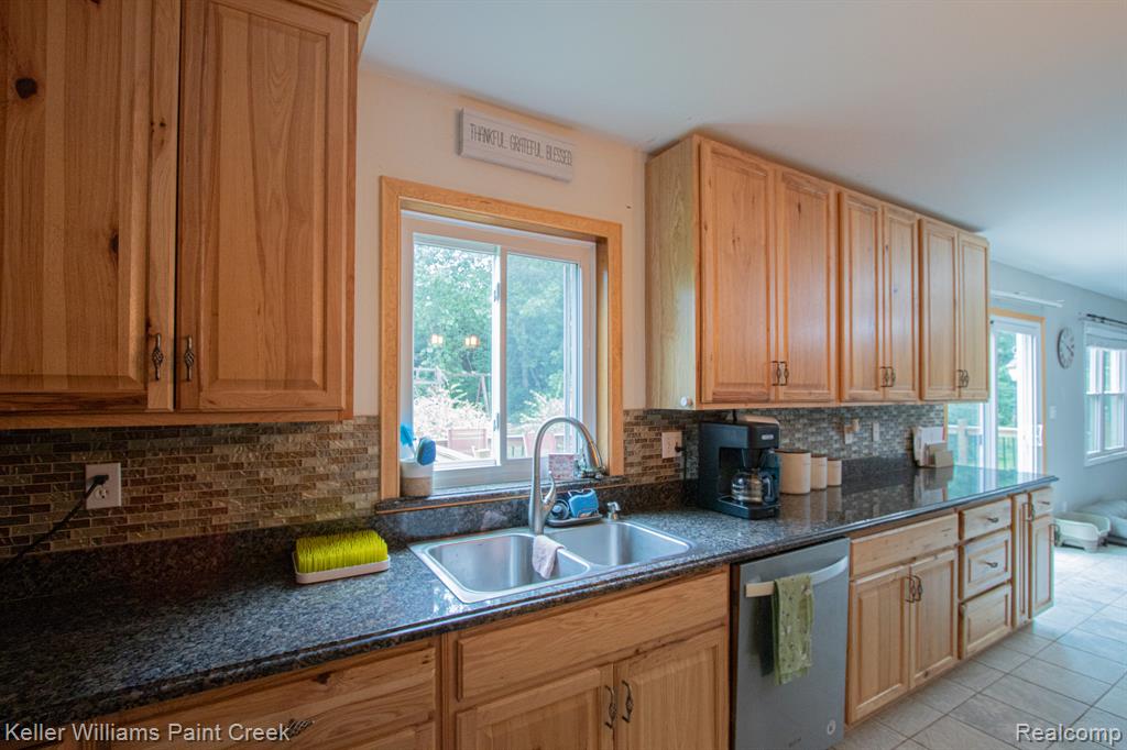 428 E Norway Lake Road, Lapeer, MI 48446 — Photo 10