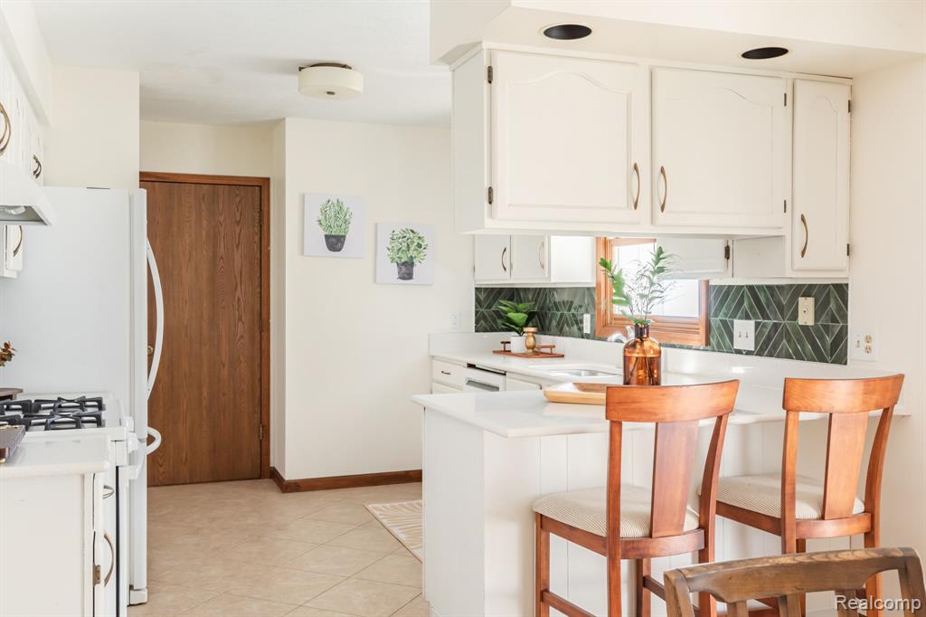4819 Moultrie Circle, Lansing, MI 48917 — Photo 19